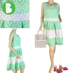 KO KO AILIS MINT GREEN & WHITE LACE OVERLAY STRIPED FIT & FLARE DRESS (2X)